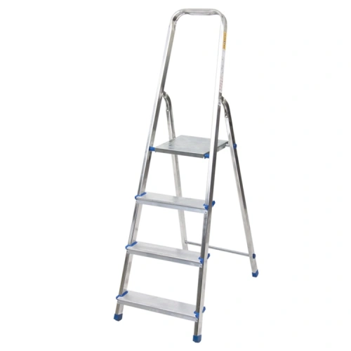 Hliníkové schůdky 3+1 s madlem.jpg